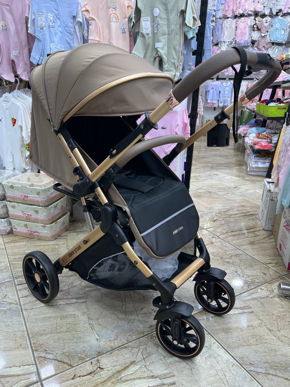 Poussette Élégante 6600 REVERSIBLE